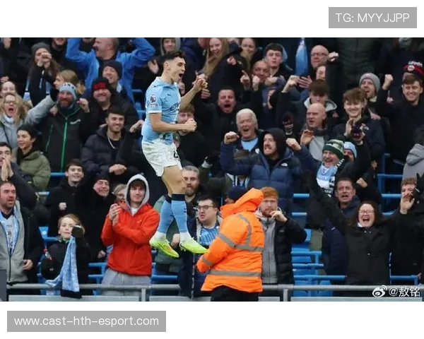 多夫比克接佩莱格里尼斜传凌空垫射，皮球滑门而过